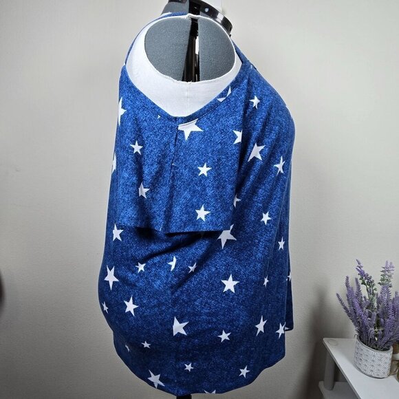 2/$15 Avenue Blue Star Print Cold Shoulder‎ Knit Top 22/24 (EUC) - Picture 2 of 7